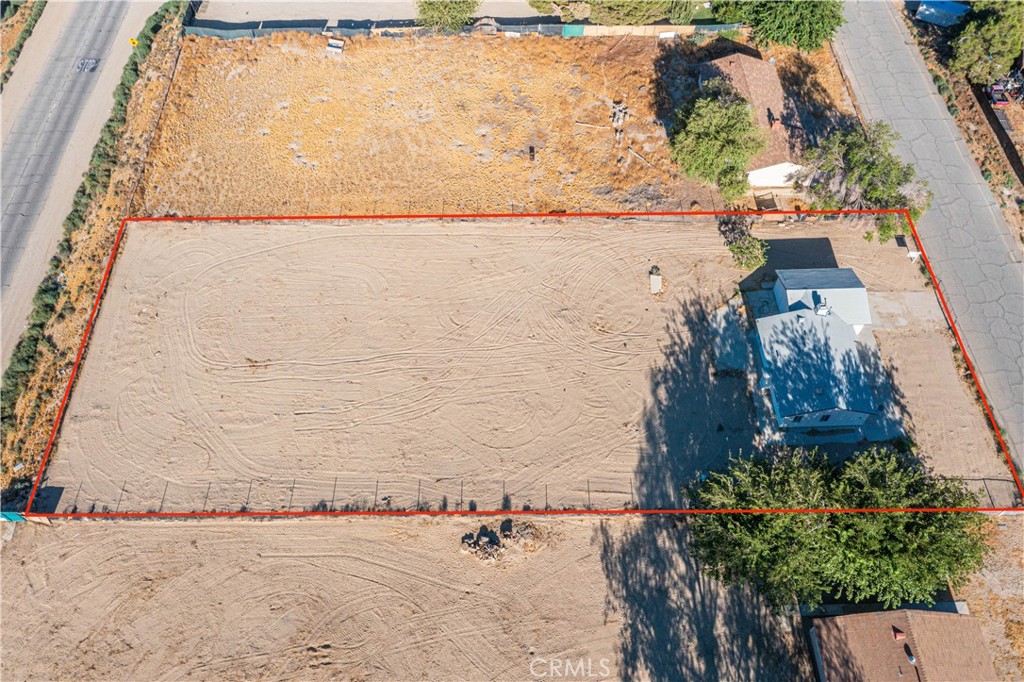 17130 Valeport Avenue Property Photo 4