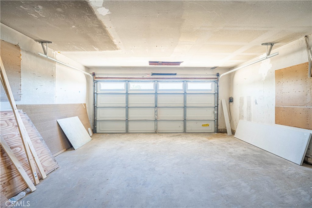 17130 Valeport Avenue Property Photo 14