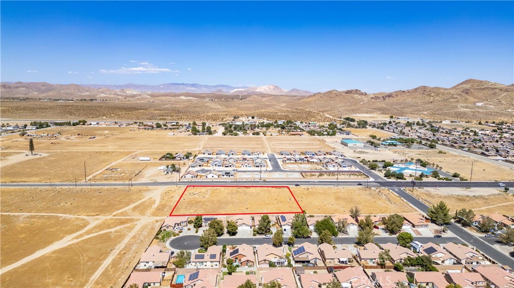 0 W Rosamond Boulevard Property Photo 7