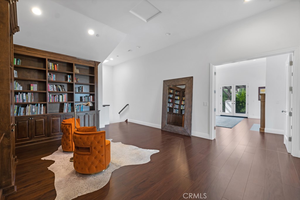 23575 Park South Street Property Photo 37