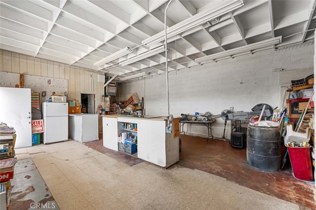 27157 Twenty Mule Team Road Property Photo 5