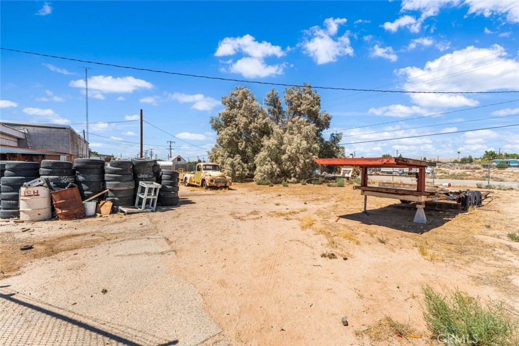 27157 Twenty Mule Team Road Property Photo 22