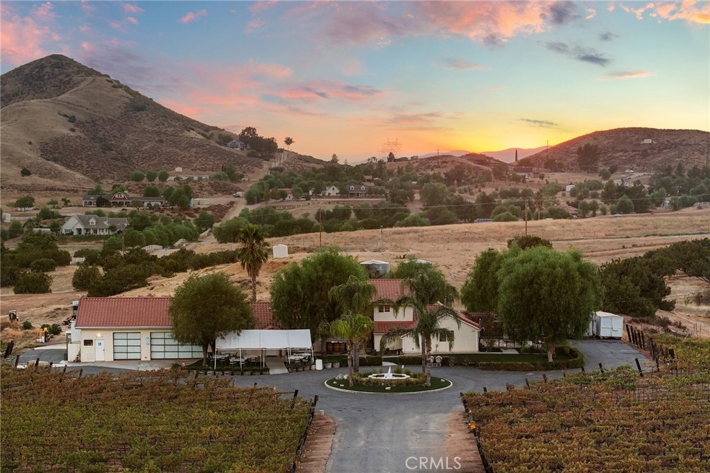10262 Sierra Highway Property Photo 41