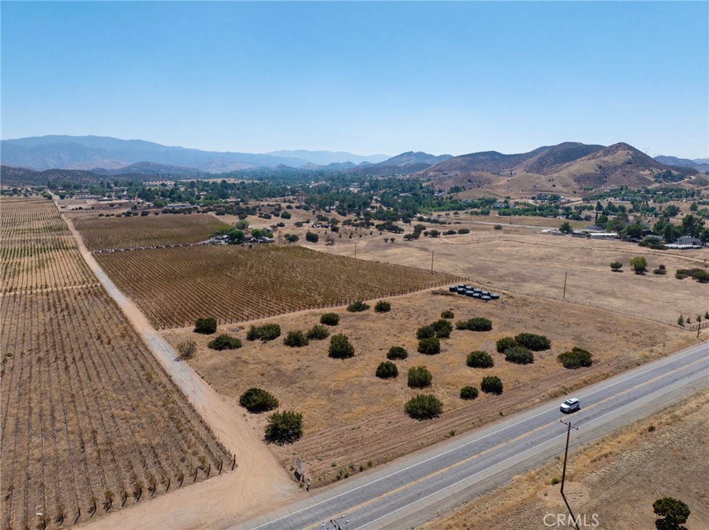 10262 Sierra Highway Property Photo 65