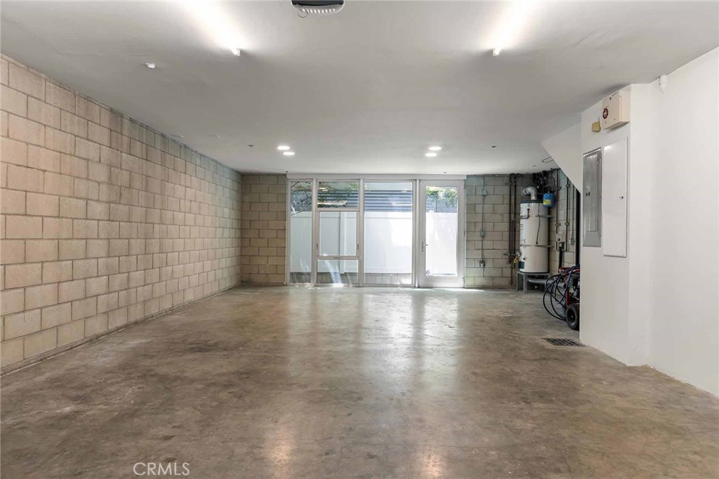 3450 Cahuenga Boulevard W 508 Property Photo 5