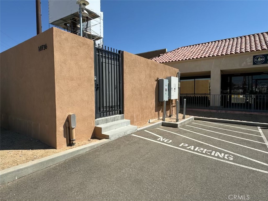16940 State Highway 14 Property Photo 7