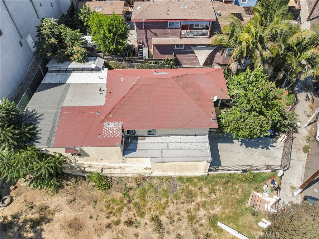 1556 W Court Street Property Photo 23