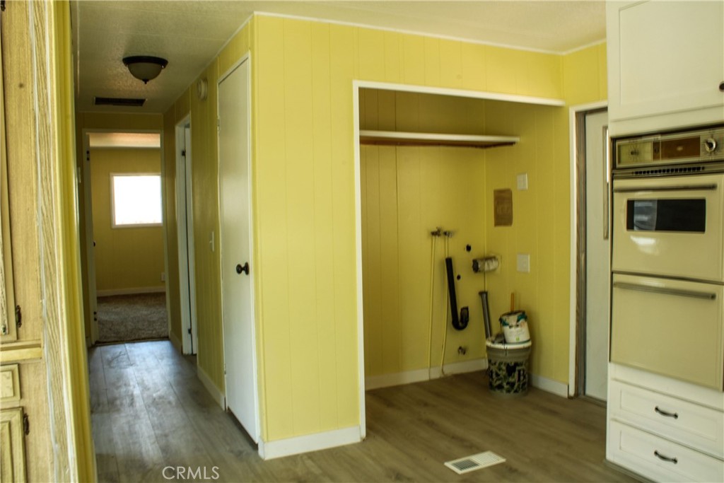 3300 15th Street W 254 Property Photo 6