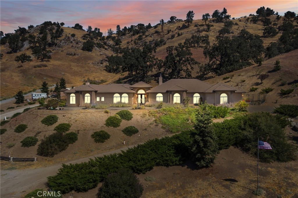 26551 Cumberland Road Property Photo 1