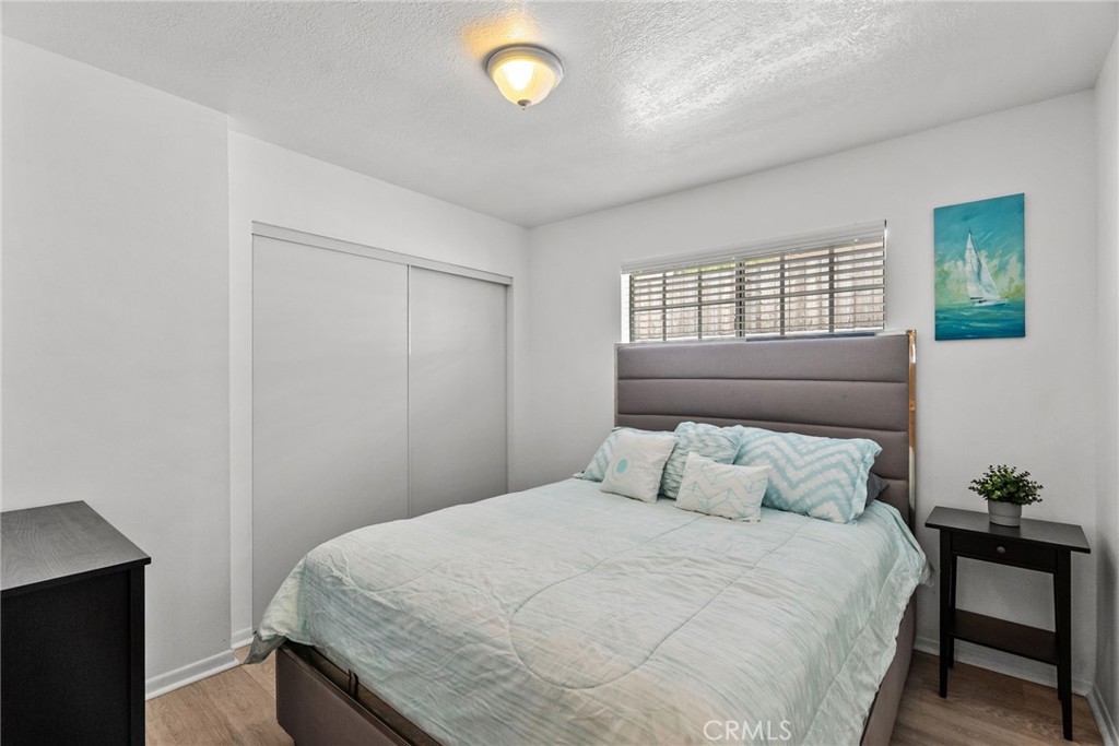 9245 Geyser Avenue Property Photo 24