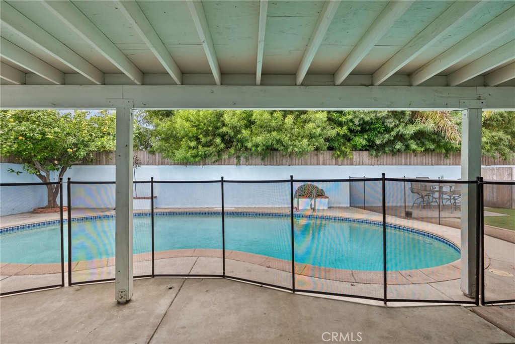 9245 Geyser Avenue Property Photo 33