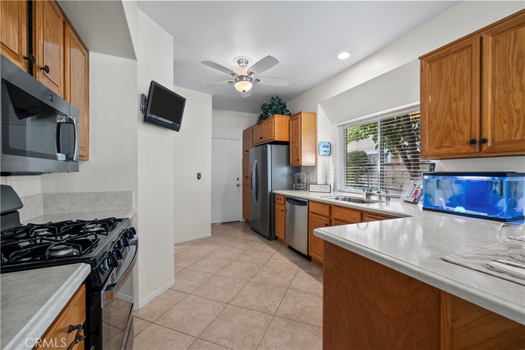 28551 Avocado Place Property Photo 16