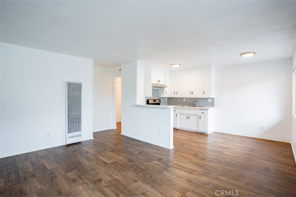 823 N Lagoon Avenue Property Photo 6