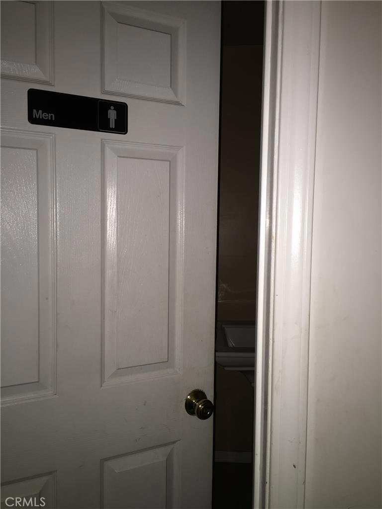 206 S Saint Louis Street Property Photo 18