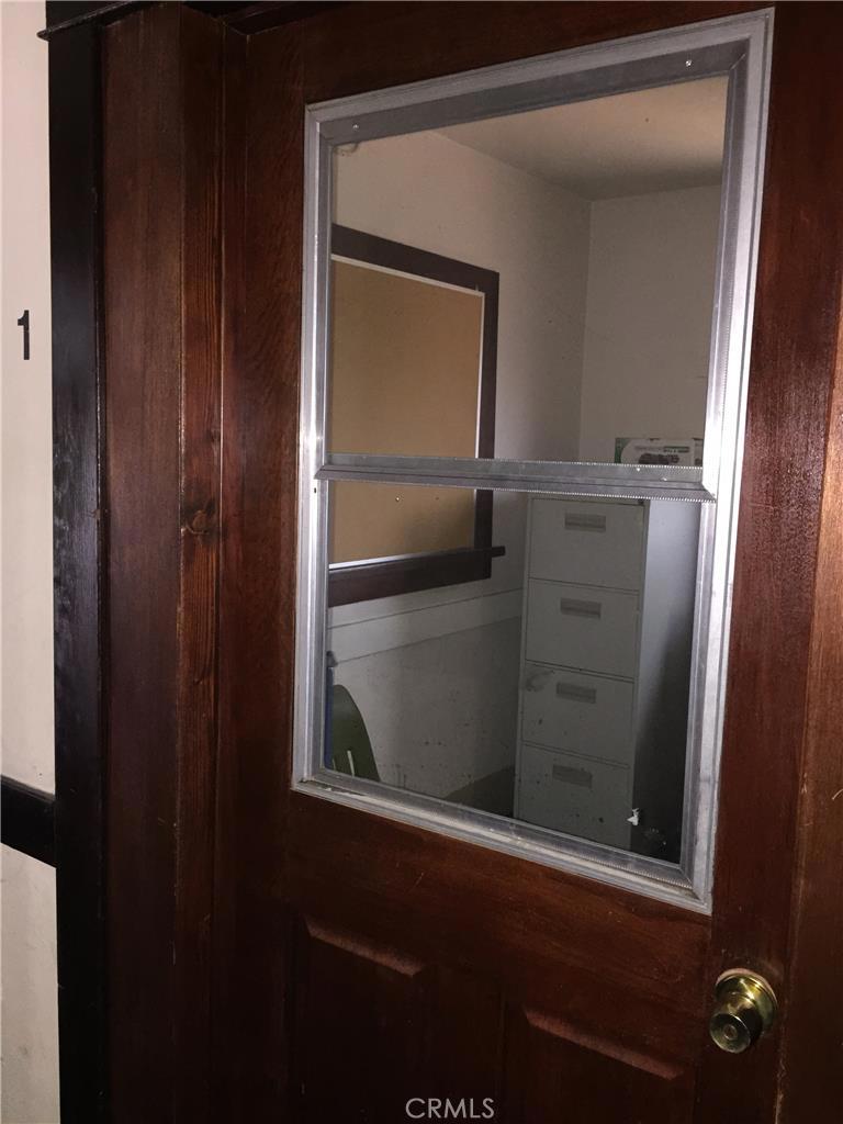 206 S Saint Louis Street Property Photo 49