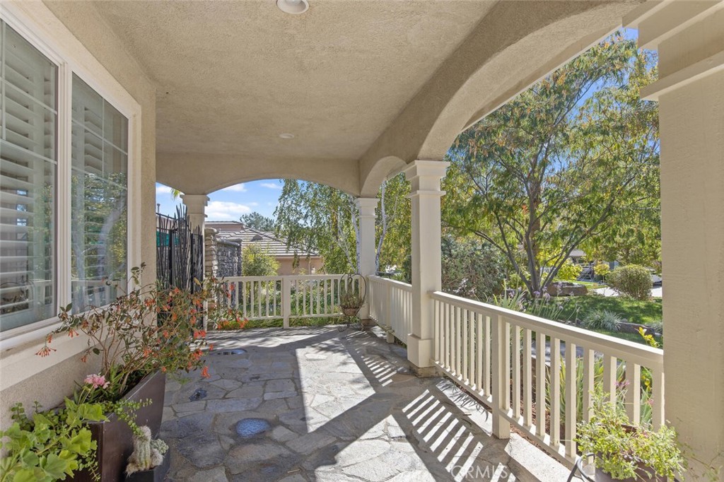 30433 Hidden Valley Court Property Photo 5