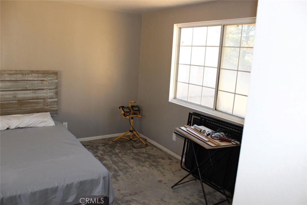 9156 W Avenue E Property Photo 5