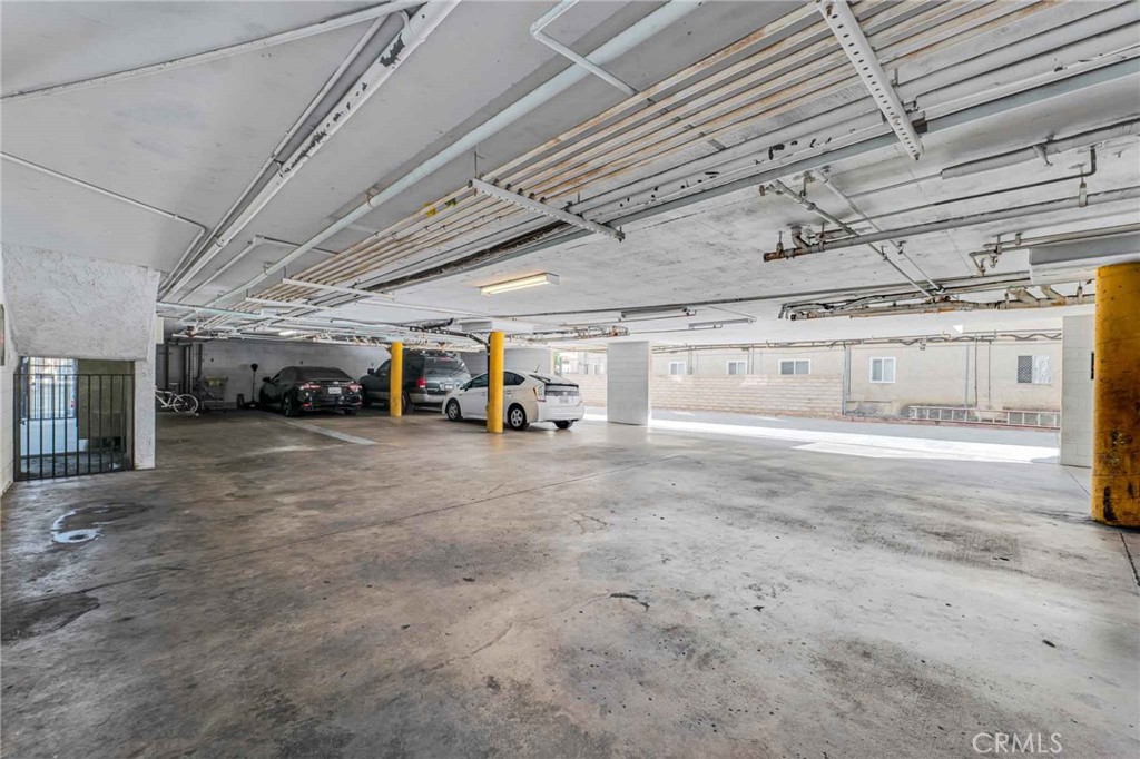 15240 Nordhoff Street Property Photo 22