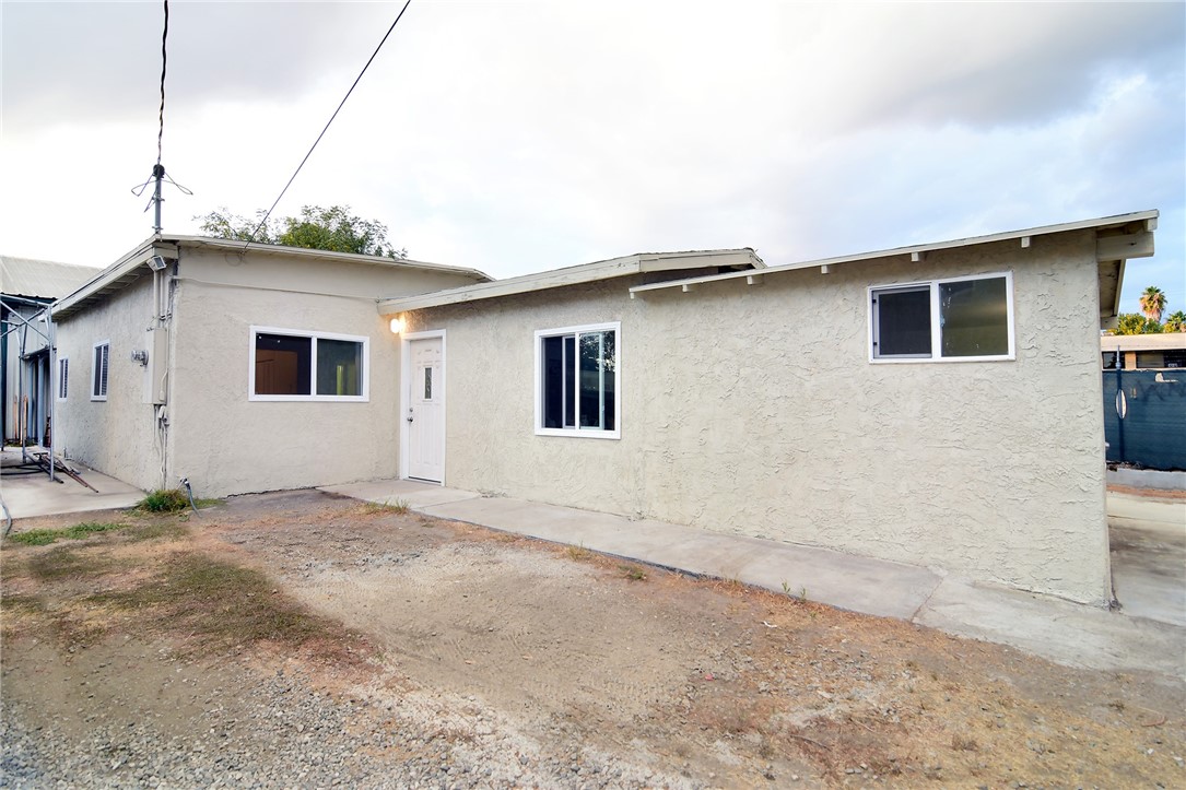 7127 Yolanda Avenue Property Photo 1