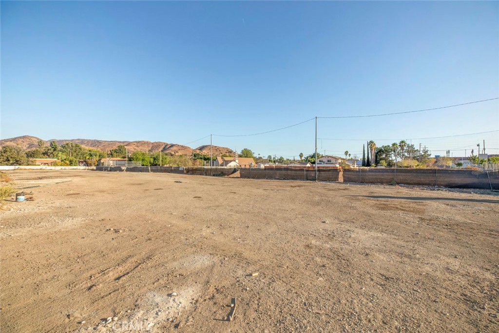 9052 Sunland Boulevard Property Photo 35