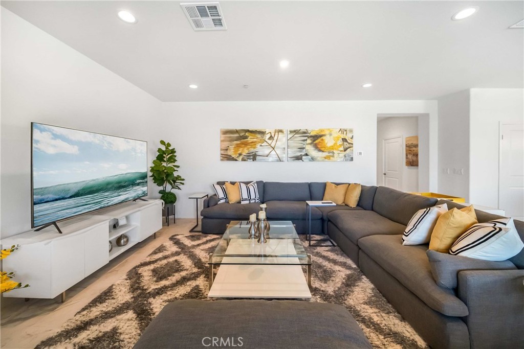 58085 Coral View Way Property Photo 6