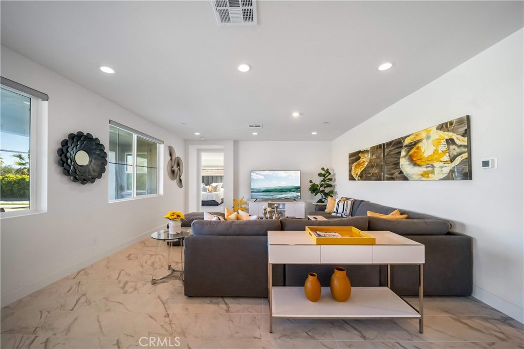 58085 Coral View Way Property Photo 9