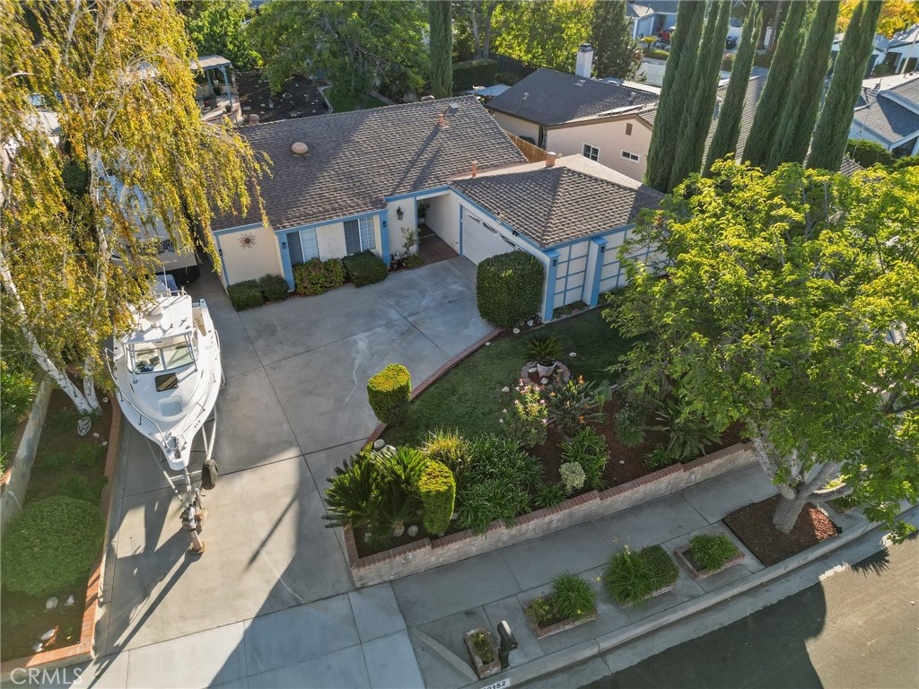20152 Keaton Street Property Photo 4