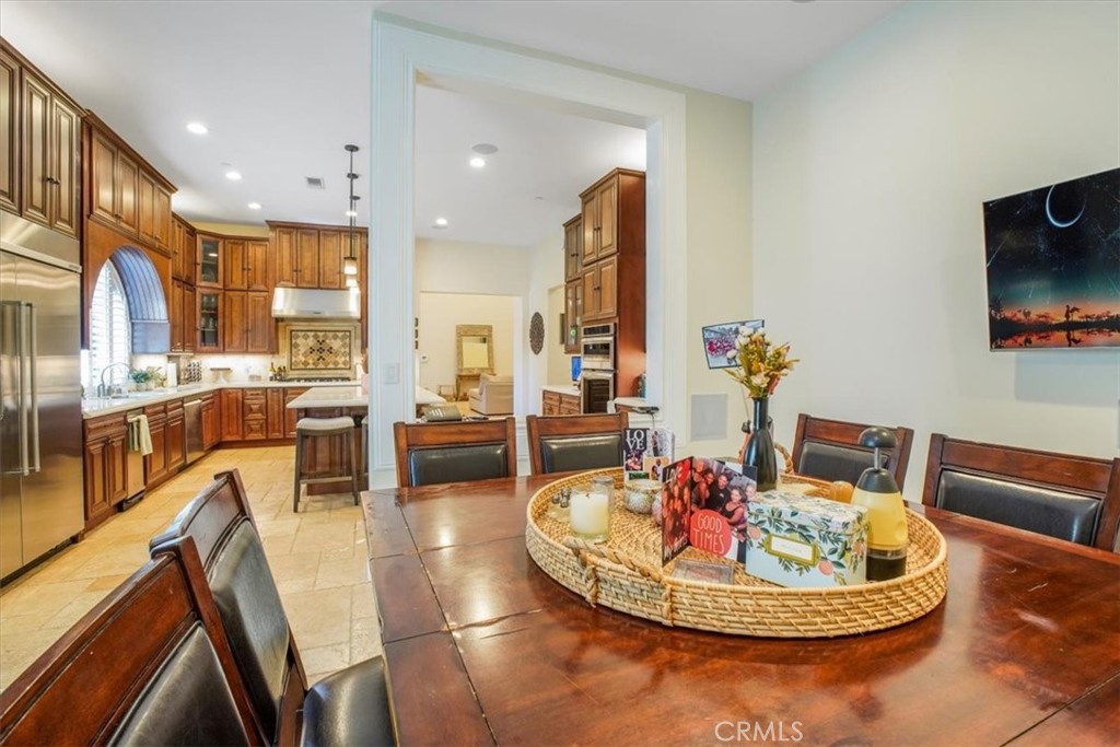17401 Raymer Street Property Photo 22