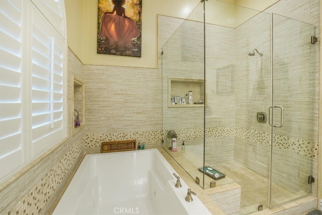 17401 Raymer Street Property Photo 37