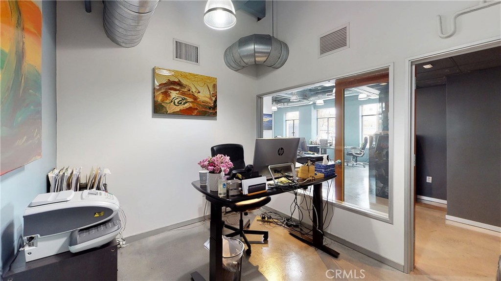 6253 Hollywood Boulevard 205 Property Photo 12