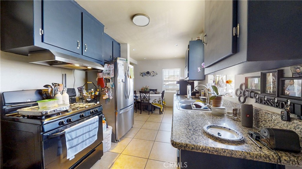 13226 Paxton Street Property Photo 17