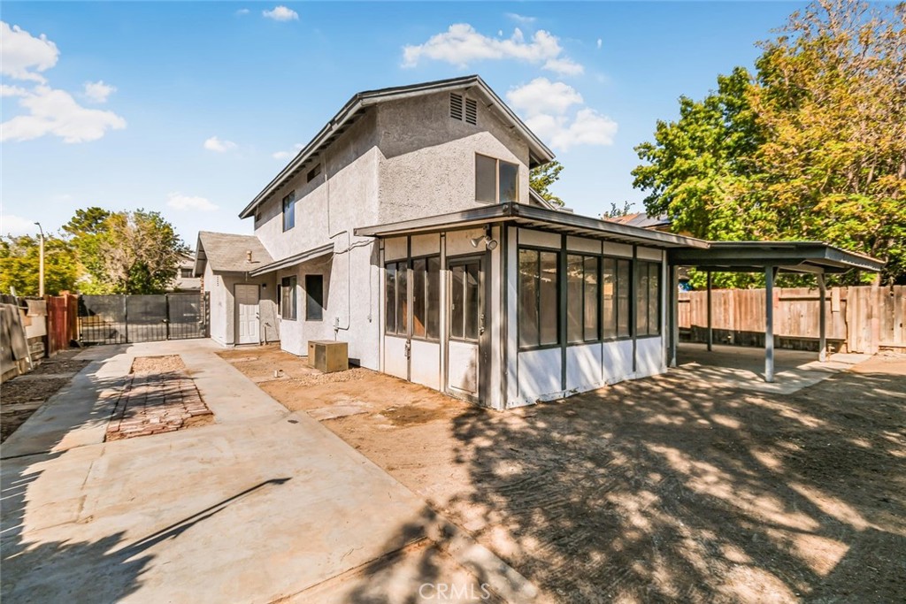 554 E Jackman Street Property Photo 21