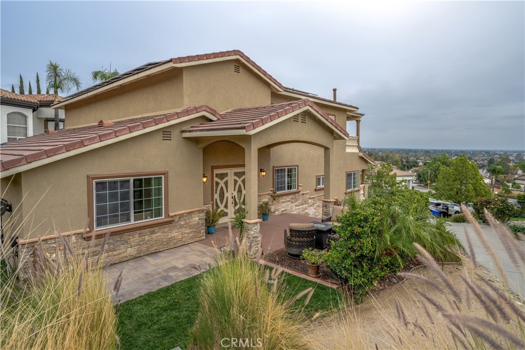 8715 Predera Court Property Photo 6