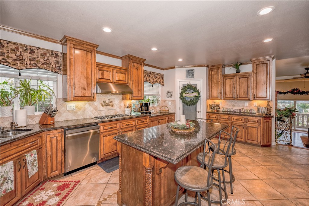 8715 Predera Court Property Photo 15