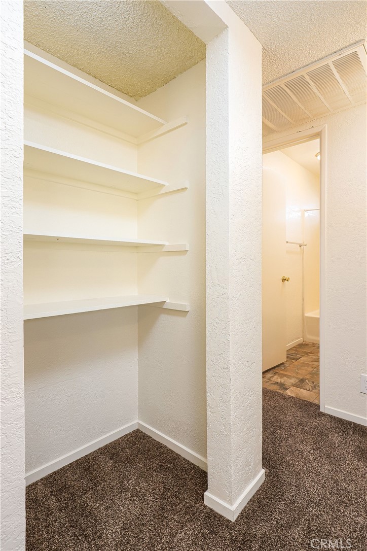 6611 California City Boulevard Property Photo 11