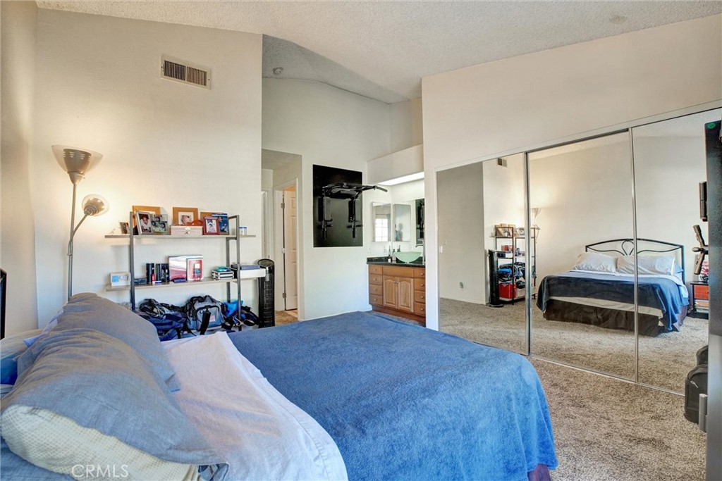 11350 Foothill Boulevard 30 Property Photo 21