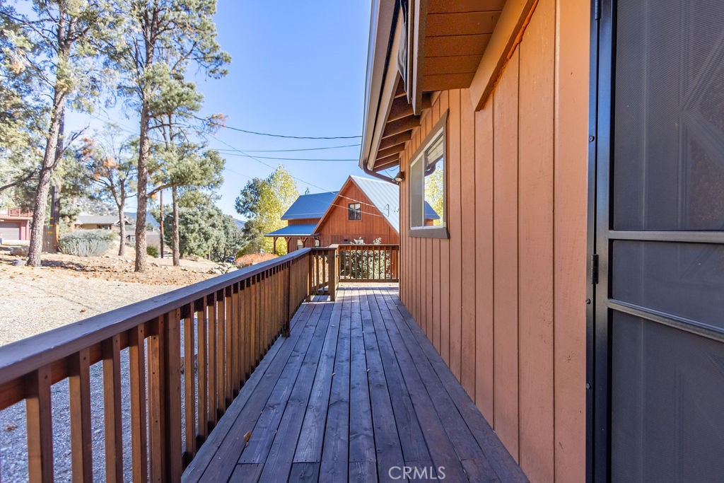 16416 Grizzly Drive Property Photo 12