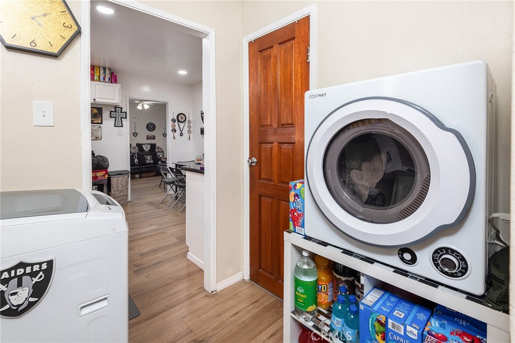 1657 W 67th Street 2 Property Photo 25