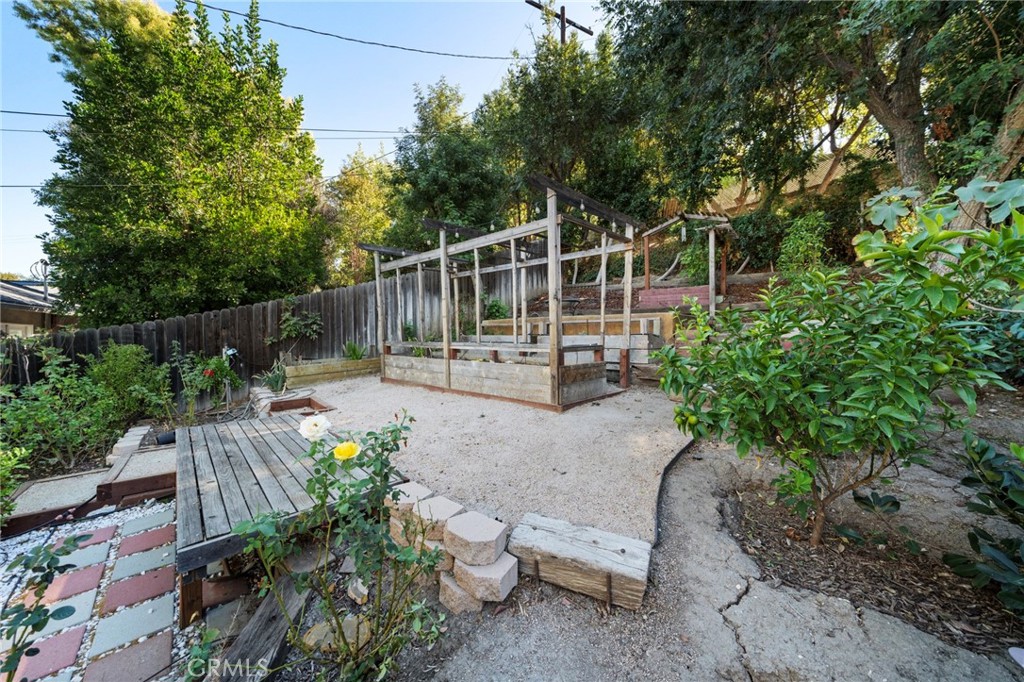 22232 Macfarlane Drive Property Photo 19