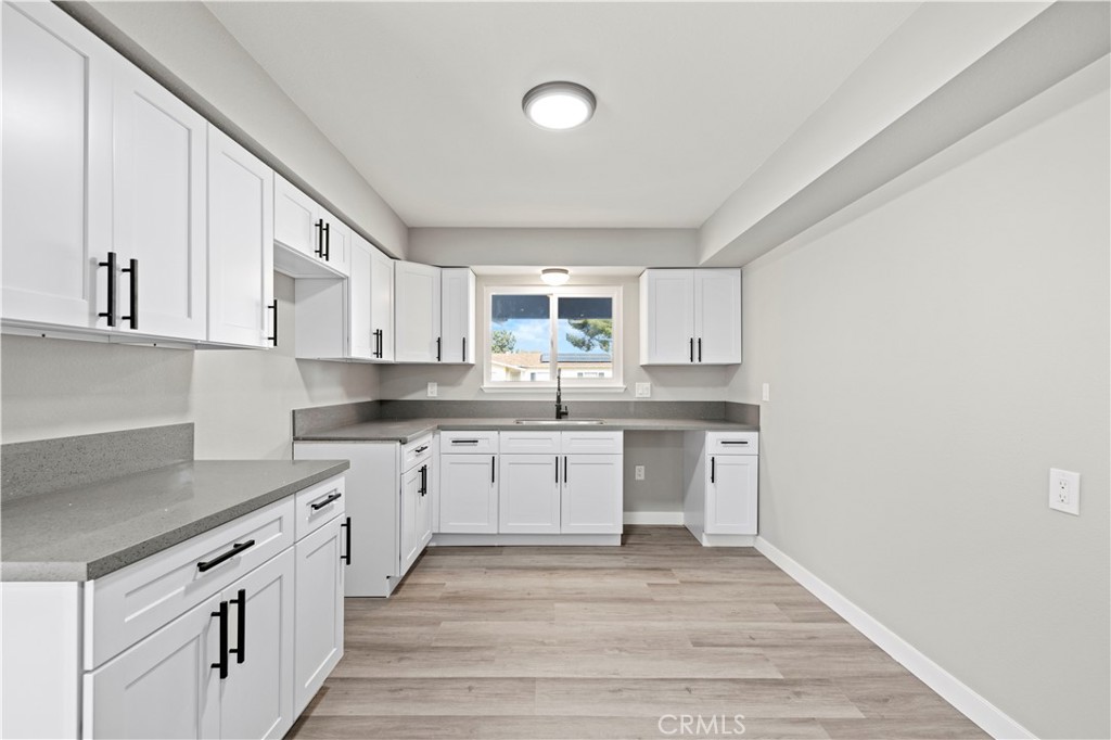 638 E Pillsbury Street Property Photo 3