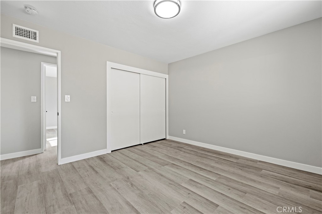 638 E Pillsbury Street Property Photo 10