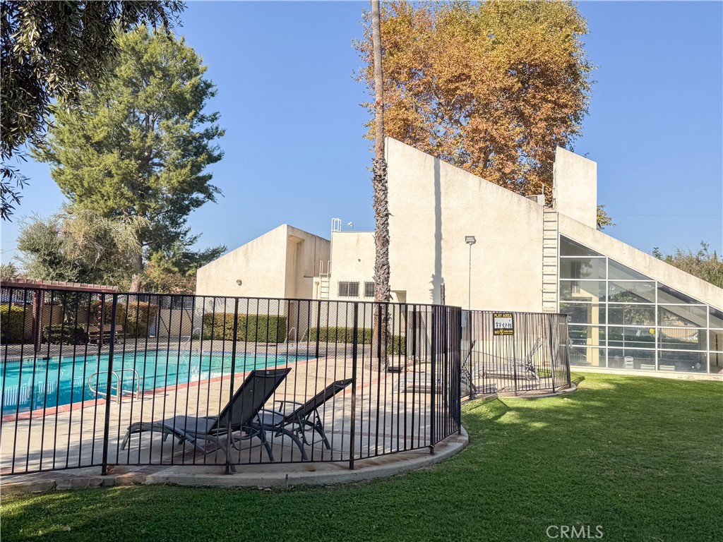 7631 Reseda Boulevard 42y Property Photo 20
