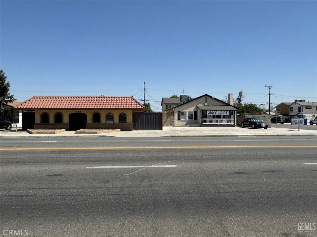 200 H Street Property Photo 1