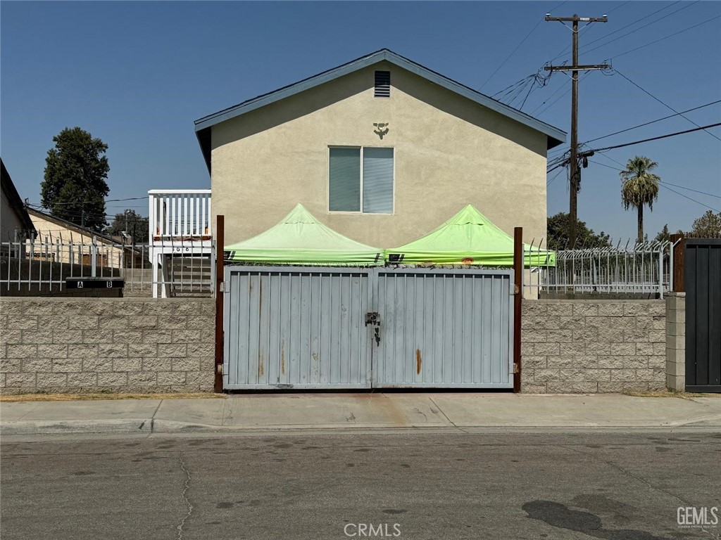 200 H Street Property Photo 12