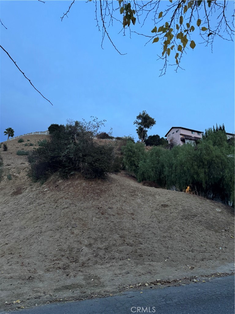 4314 N Canoga Drive Property Photo 5