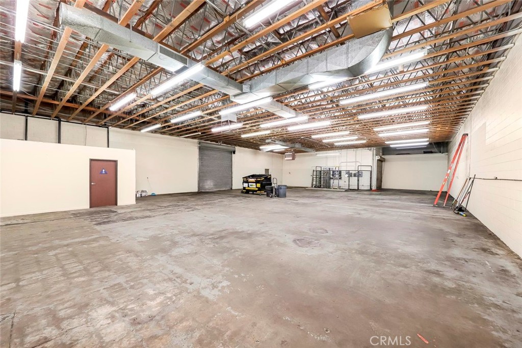 44155 Division Street Property Photo 24