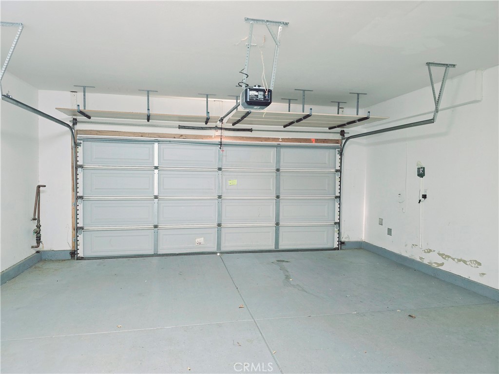 5765 W Avenue K2 Property Photo 10