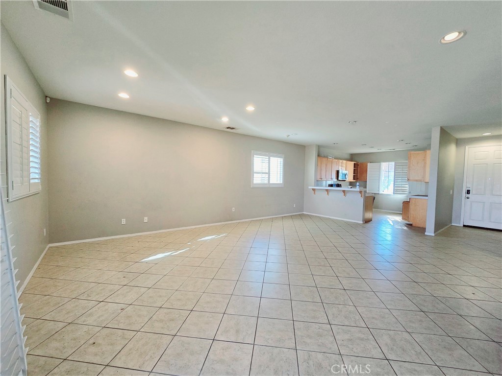 5765 W Avenue K2 Property Photo 13