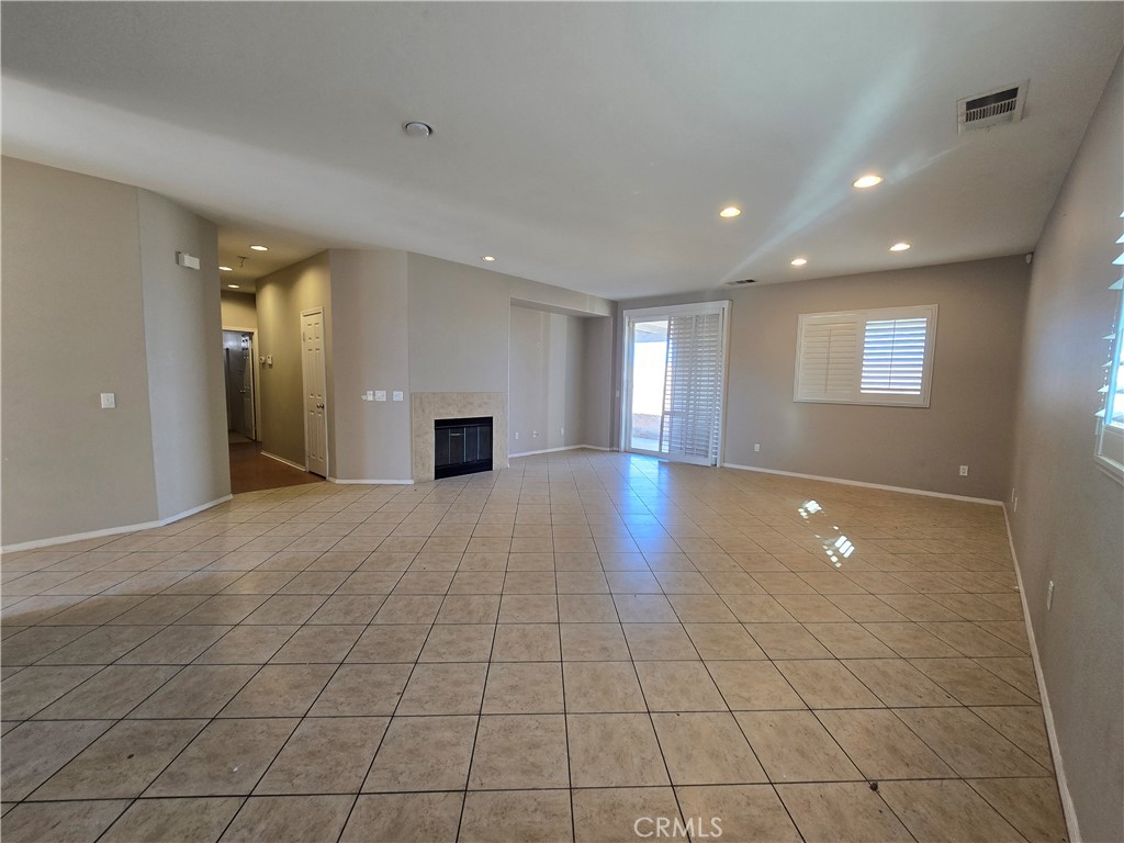 5765 W Avenue K2 Property Photo 15