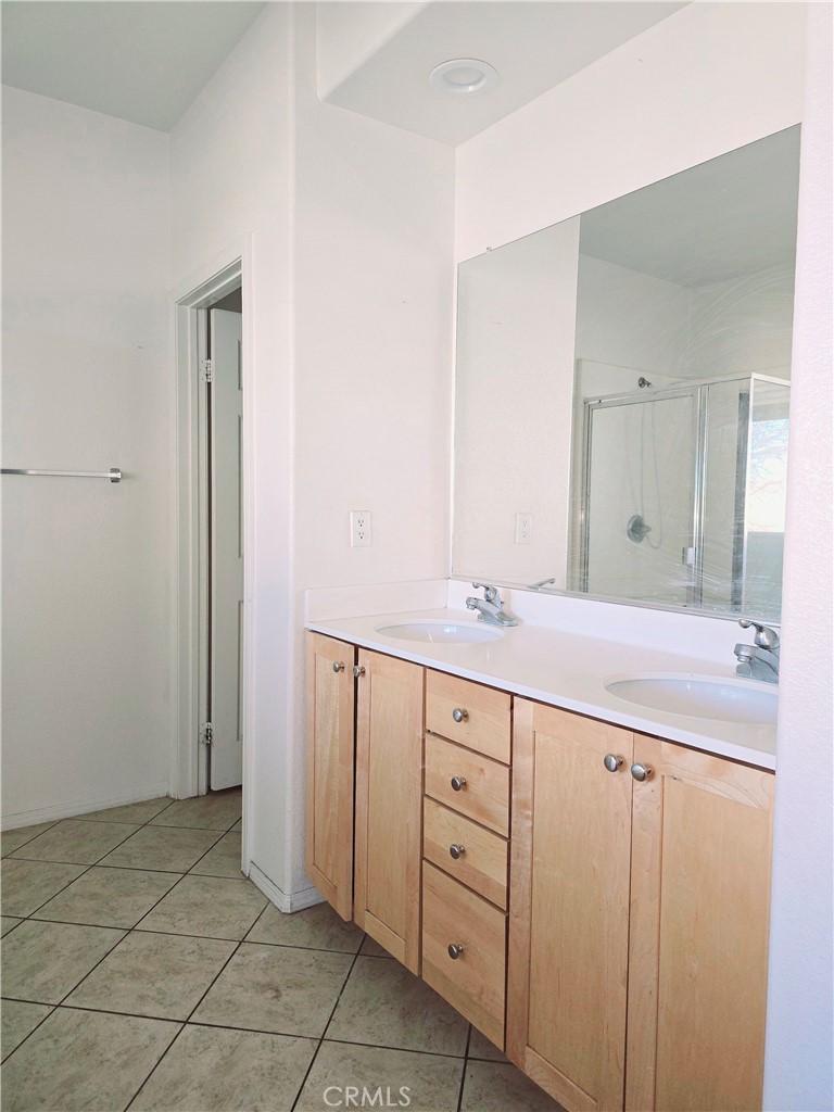 5765 W Avenue K2 Property Photo 17